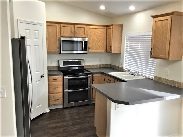 Building Photo - 3237 W Wave Dr