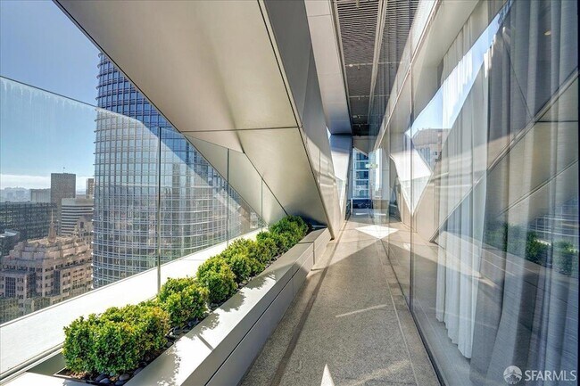 Building Photo - 181 Fremont St