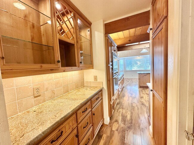 Building Photo - Beautiful Home, in Quiet Country Setting, Large, Private, Fenced Yard Space, with Landscaper Incl...