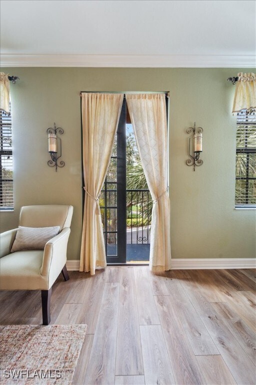 Building Photo - 9091 Covina Dr S