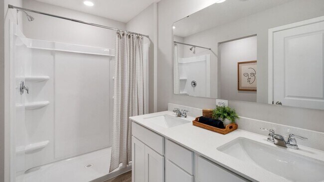 Building Photo - 12726 Ashbury Dr