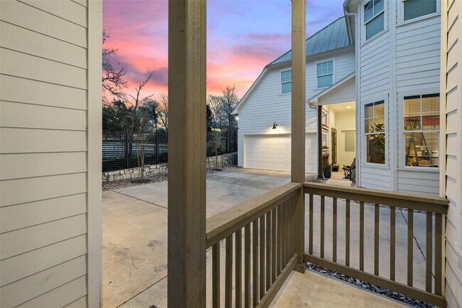 Building Photo - 4400 Night Owl Ln