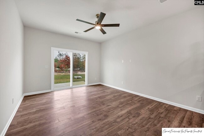 Building Photo - 223 Sunny Hl Dr