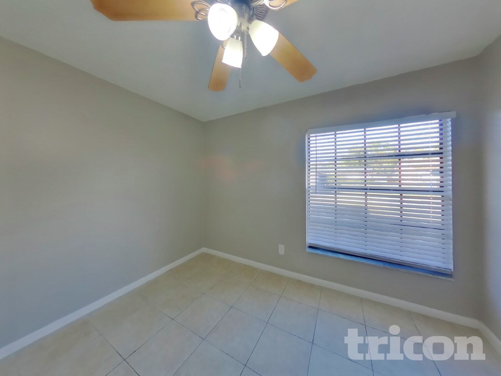 Building Photo - 603 Ephrata Dr