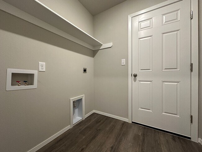 Building Photo - * Move-In Special * New Construction Livin...