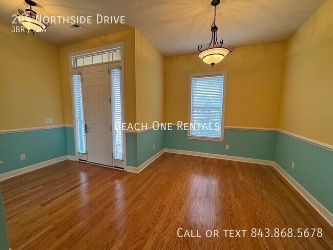 Building Photo - 205 Northside Dr