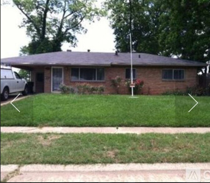 Primary Photo - 4108 Parkway Dr