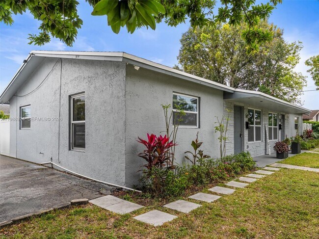 Building Photo - 5880 NW 19th St