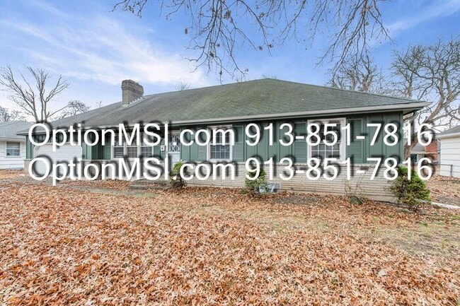 Building Photo - 1/2 month free if moved in by 1/25/26!! Move-in ready!!