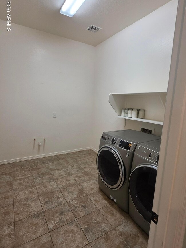 Building Photo - 10215 E Stealth Ave