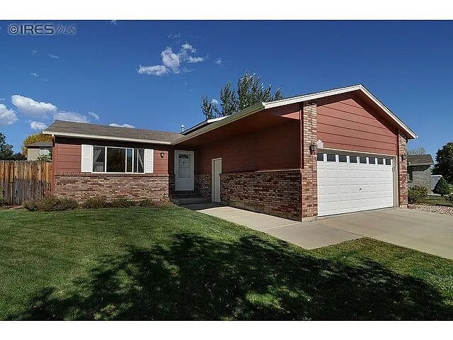 Primary Photo - 557 Sherri Dr