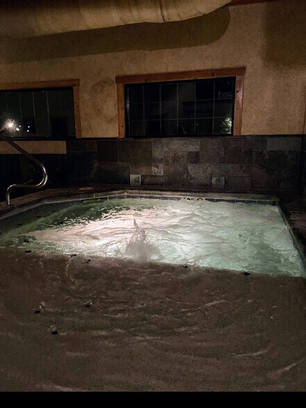 Building Photo - 24 Village Trail