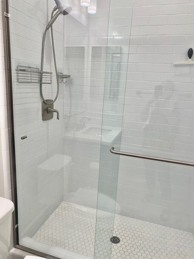 Building Photo - Wow! Custom Built Smart Home in Sutter Par...