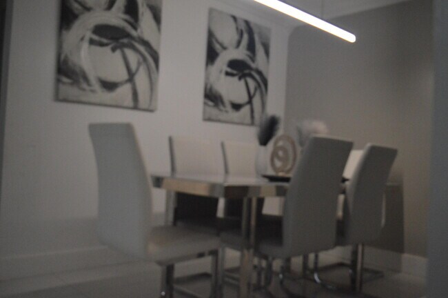 Building Photo - 896 SW 64th Terrace