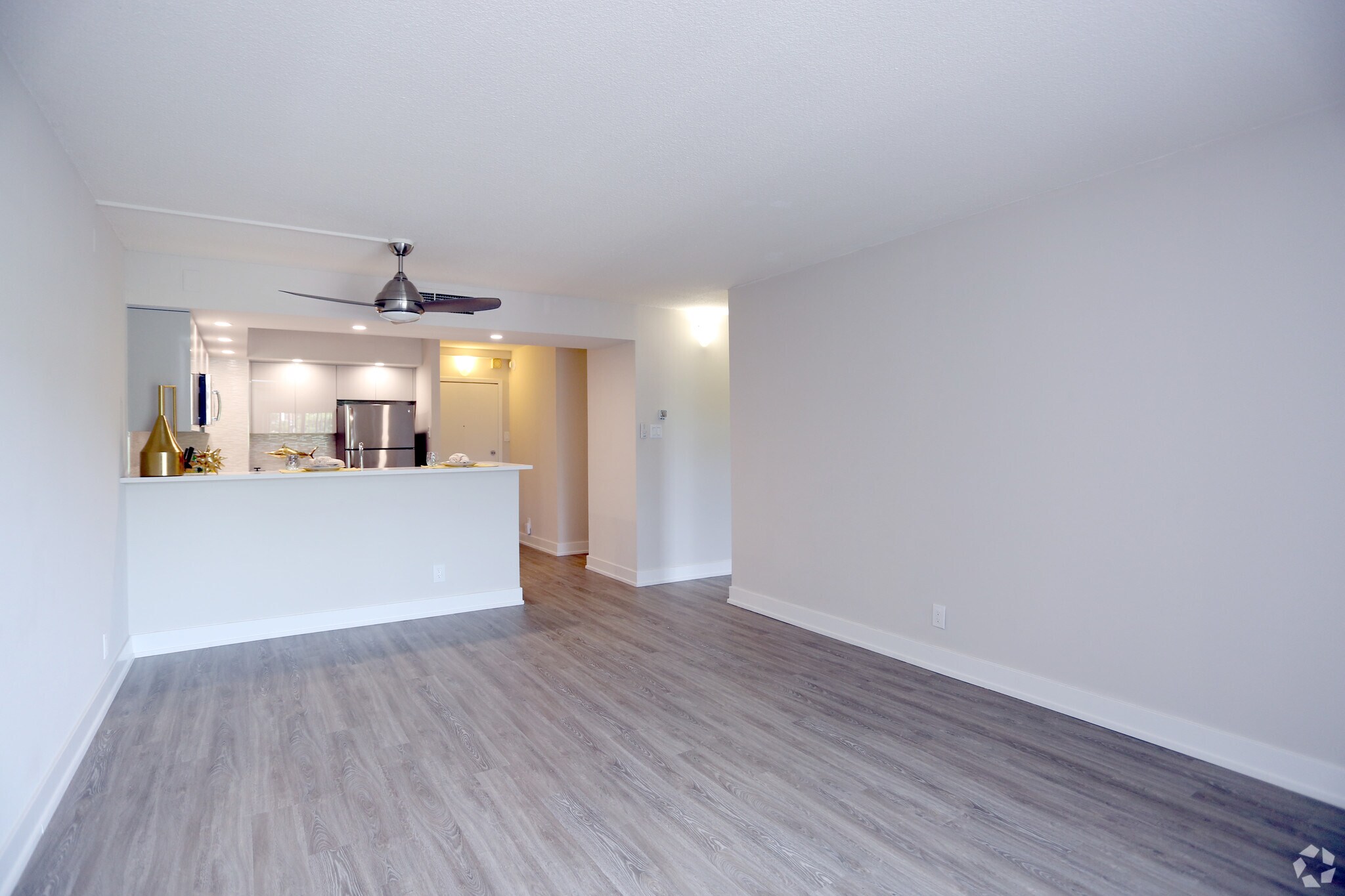 The Plaza Apartments 1250 Greenwood Ave Jenkintown PA 19046