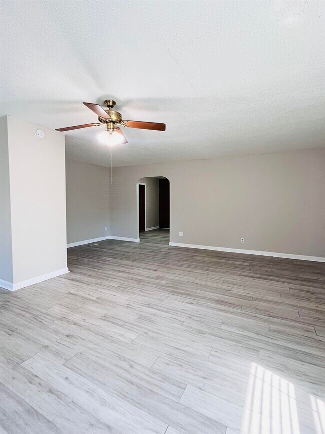 Building Photo - 3117 Gallimore Dr