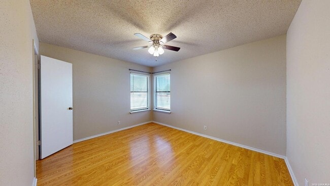 Building Photo - 2210 Muddy Peak Dr