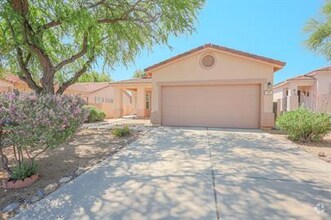 Building Photo - Rancho Sahuarita!!