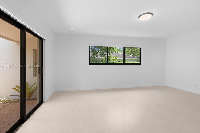 Building Photo - 7915 SW 166th St