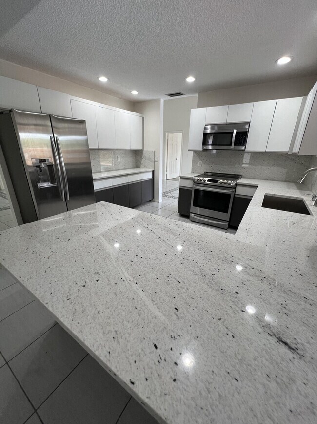 Building Photo - 23289 Lago Mar Cir