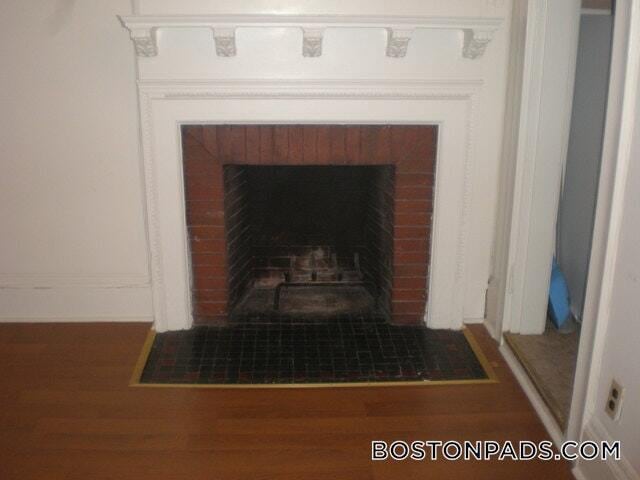 Building Photo - 41 Bay State Rd