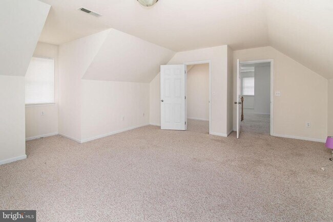 Building Photo - 5444 E Nithsdale Dr