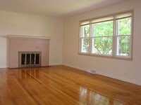 Building Photo - 361 S Findlay St