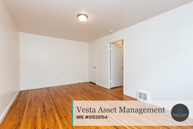 Building Photo - 1394-1396 Sanchez Street ***