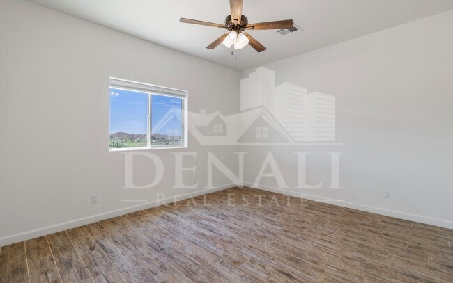 Building Photo - 48126 N Coyote Pass Rd