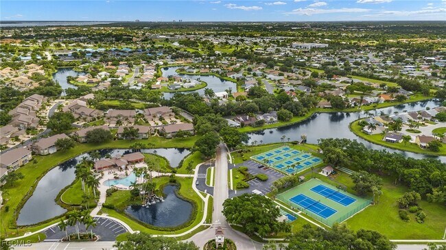 Building Photo - 14521 Daffodil Dr