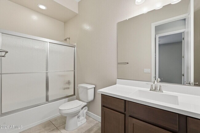 Building Photo - 5219 S Wildrose