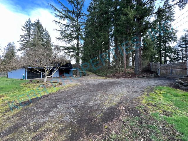 Building Photo - Deep Creek Manor! 3 Bd / 1.5 Bth - Central...