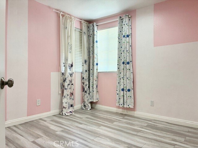 Building Photo - 15085 Alyssum Ct