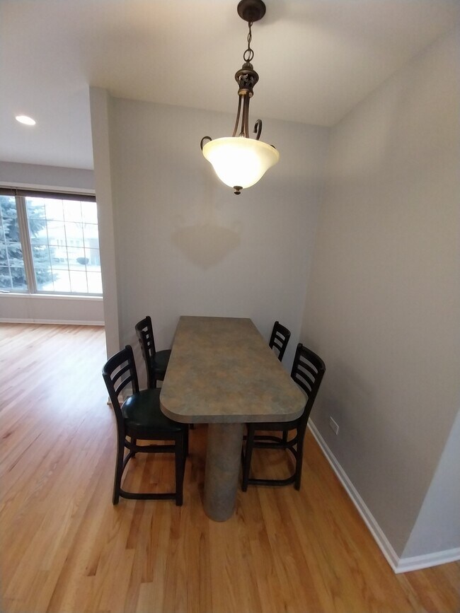 Building Photo - 4552 N Newland Ave