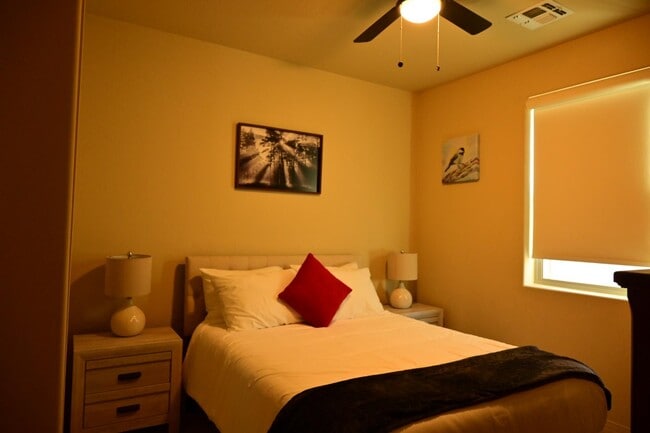 Building Photo - 2943 S Pardo Calle