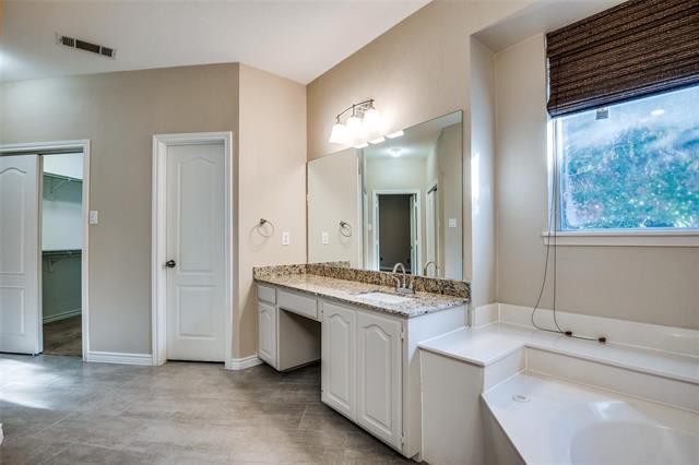 Building Photo - 5929 Heron Cove Ln