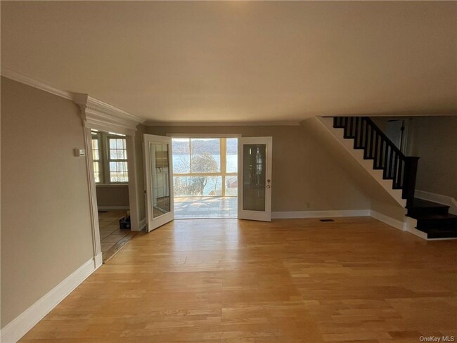 Building Photo - 210 Jersey Ave