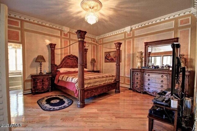 Building Photo - 1502 W Port Au Prince Ln