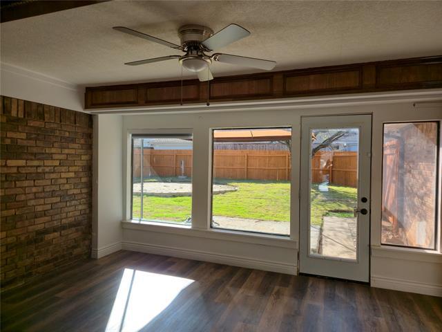 Building Photo - 2021 Aliso Rd