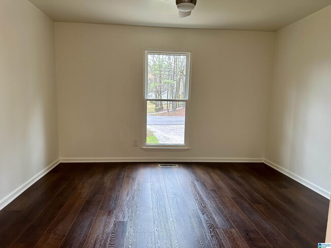Building Photo - 2413 Pentland Dr