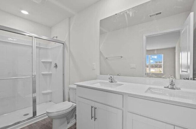 Building Photo - 105 Kimber Dr