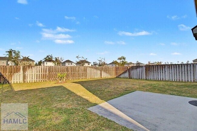 Building Photo - 157 Hamlet Ct