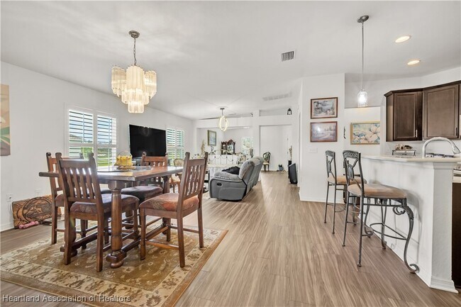 Building Photo - 5320 Pebble Beach Dr