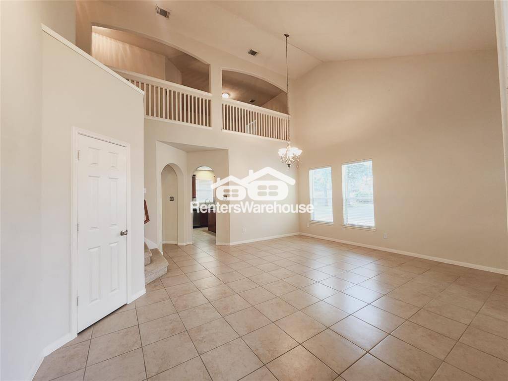 Building Photo - 16915 Melvin Oaks Ct