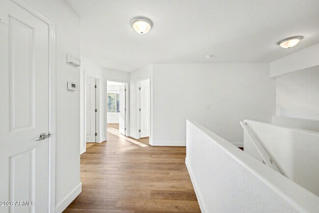 Building Photo - 7456 W Aurora Dr