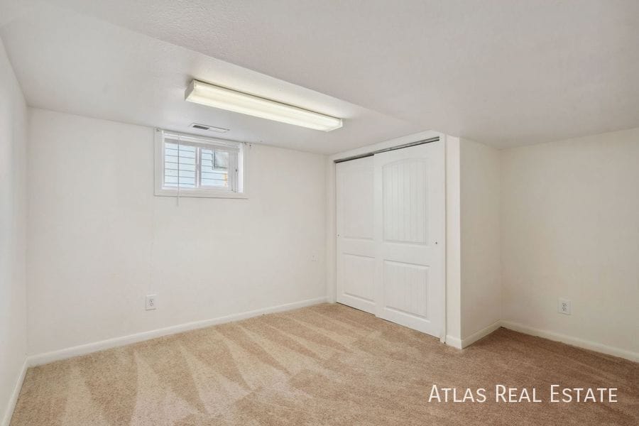 Building Photo - 1708 11th Ave