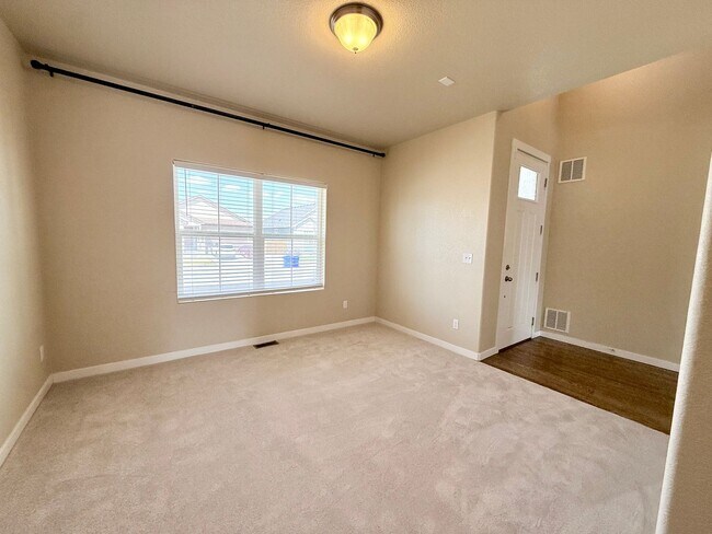 Building Photo - 6531 Wexford Dr