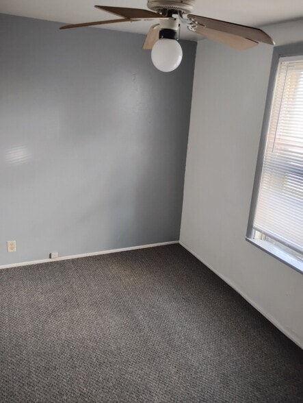 Building Photo - 171 Forest Ave