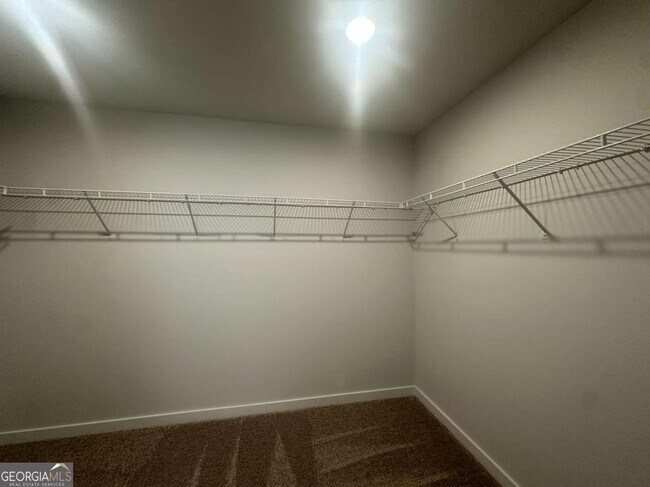 Building Photo - 2088 Brookhill Wy