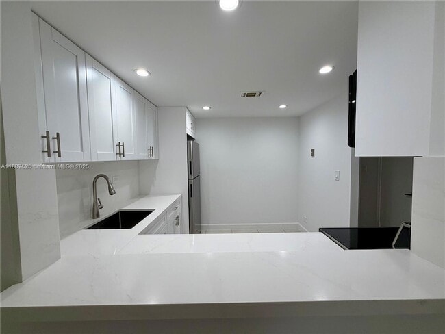 Building Photo - 8101 SW 72nd Ave
